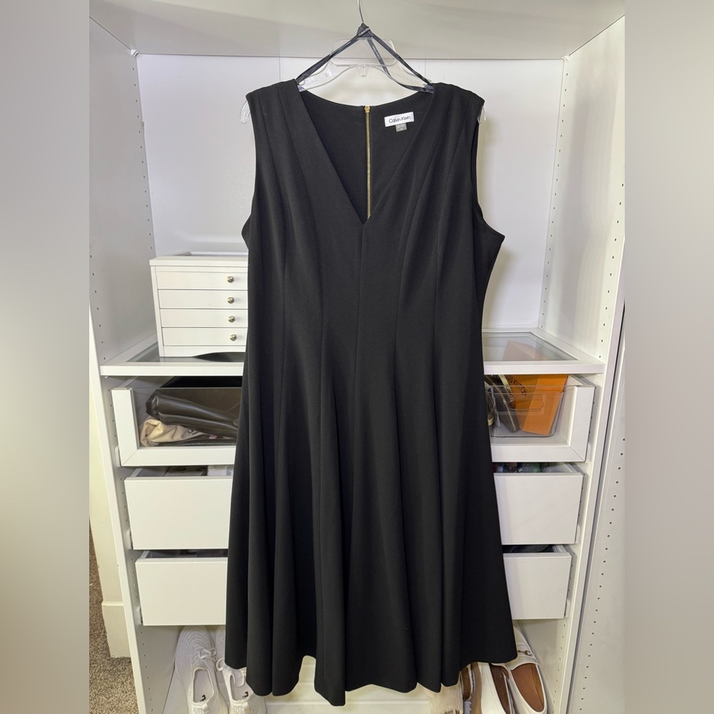Calvin Klein V-Neck Sleeveless Fit & Flare Midi Dress - Picture 2 of 4